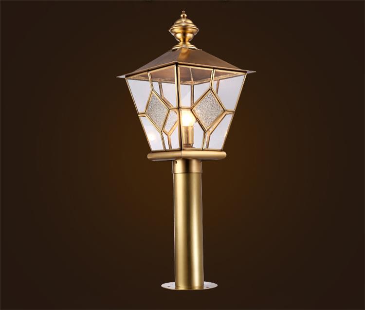 LED Źródło E27 1 Światło na zewnątrz Pillar Latarnia lub Miedziane Pillar Światło z hartowanym szkłem